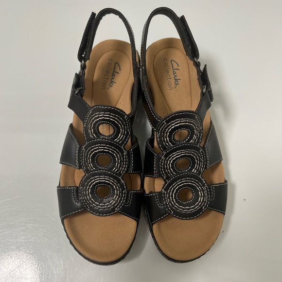 Clarks Shoes - NWOT Clarks Women Sandals